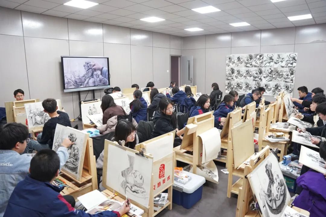 艺往无前 厚积薄发 | 上海交慧高考美术寒假集训回顾